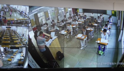  那不勒斯防线失误频出主场惨遭萨索洛逼平  