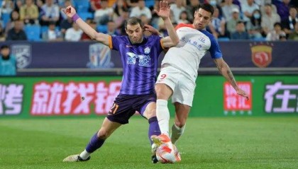  图卢兹主场十人应战，顽强逼平领头羊巴黎  