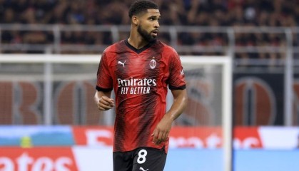  AC米兰中场引援锁定镰田大地，转会费达800万  